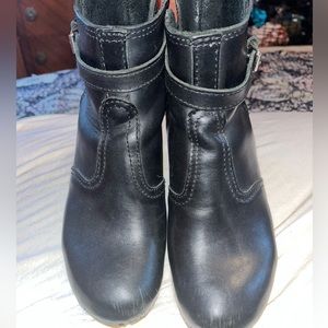 Swedish Hasbeens Clog Booties